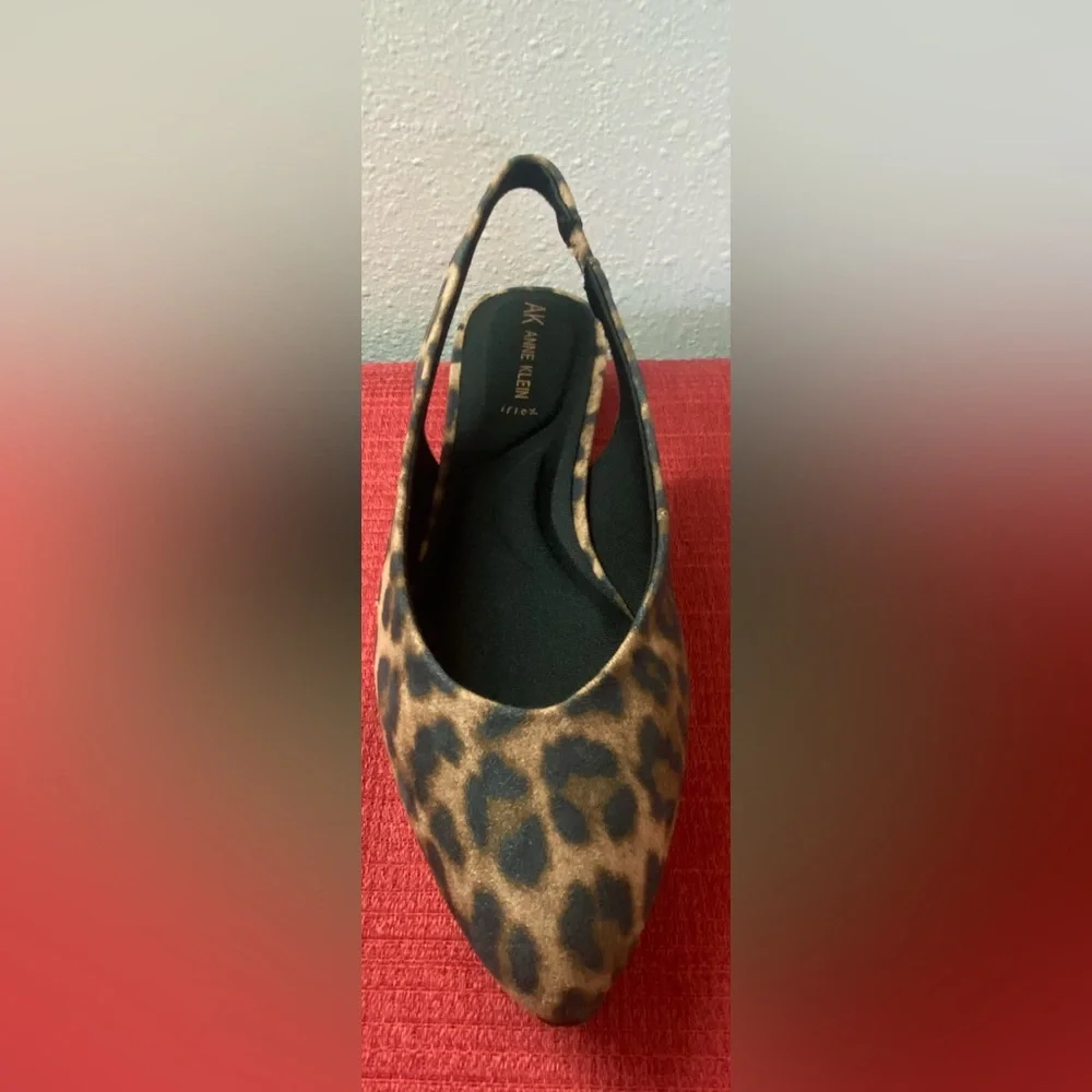 NWT… ANN KLEIN LEOPARD SLINGBACK FLATS - Picture 4 of 16